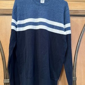 Gap men’s long sleeve sweater